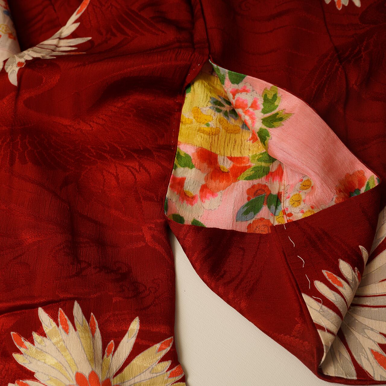 Vintage Kimono Jacket (Haori) - Red Flower Pattern H009