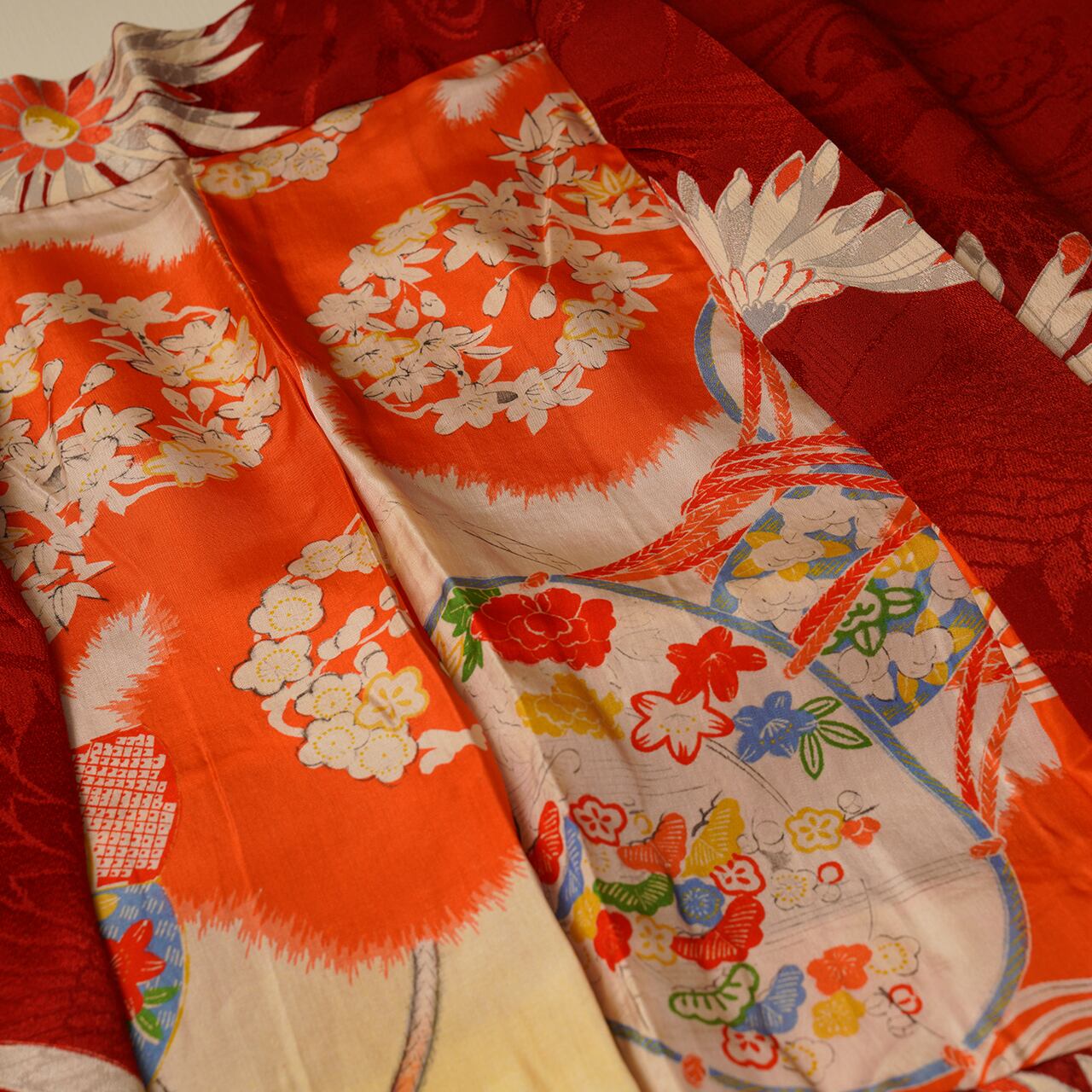 Vintage Kimono Jacket (Haori) - Red Flower Pattern H009