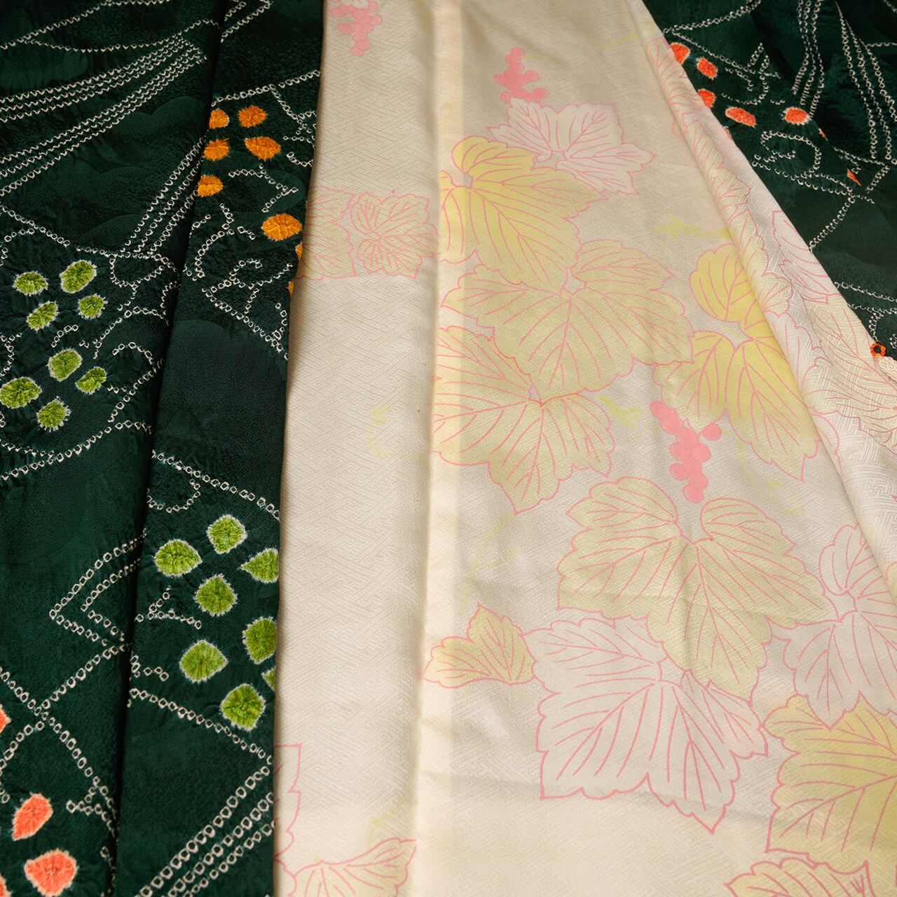 Vintage Kimono Jacket (Haori) - Green Shibori-Dyed H001