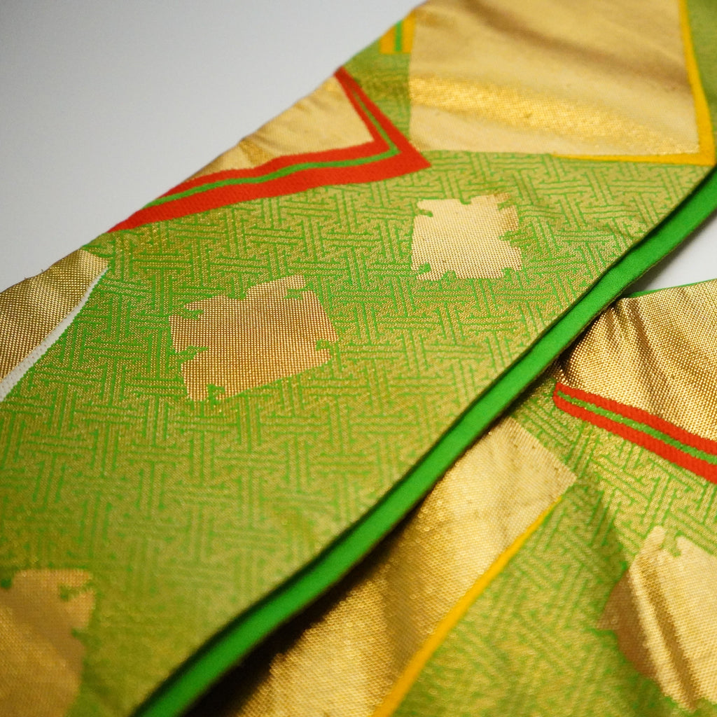 Handcrafted Belt from Vintage Kimono - Green Geometric pattern Design B001