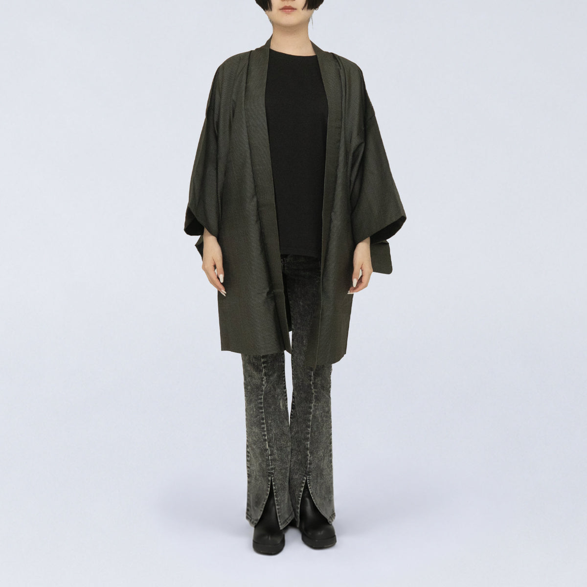 Vintage Kimono Jacket (Haori) - Black & Blue "Oshima Tsumugi" H015